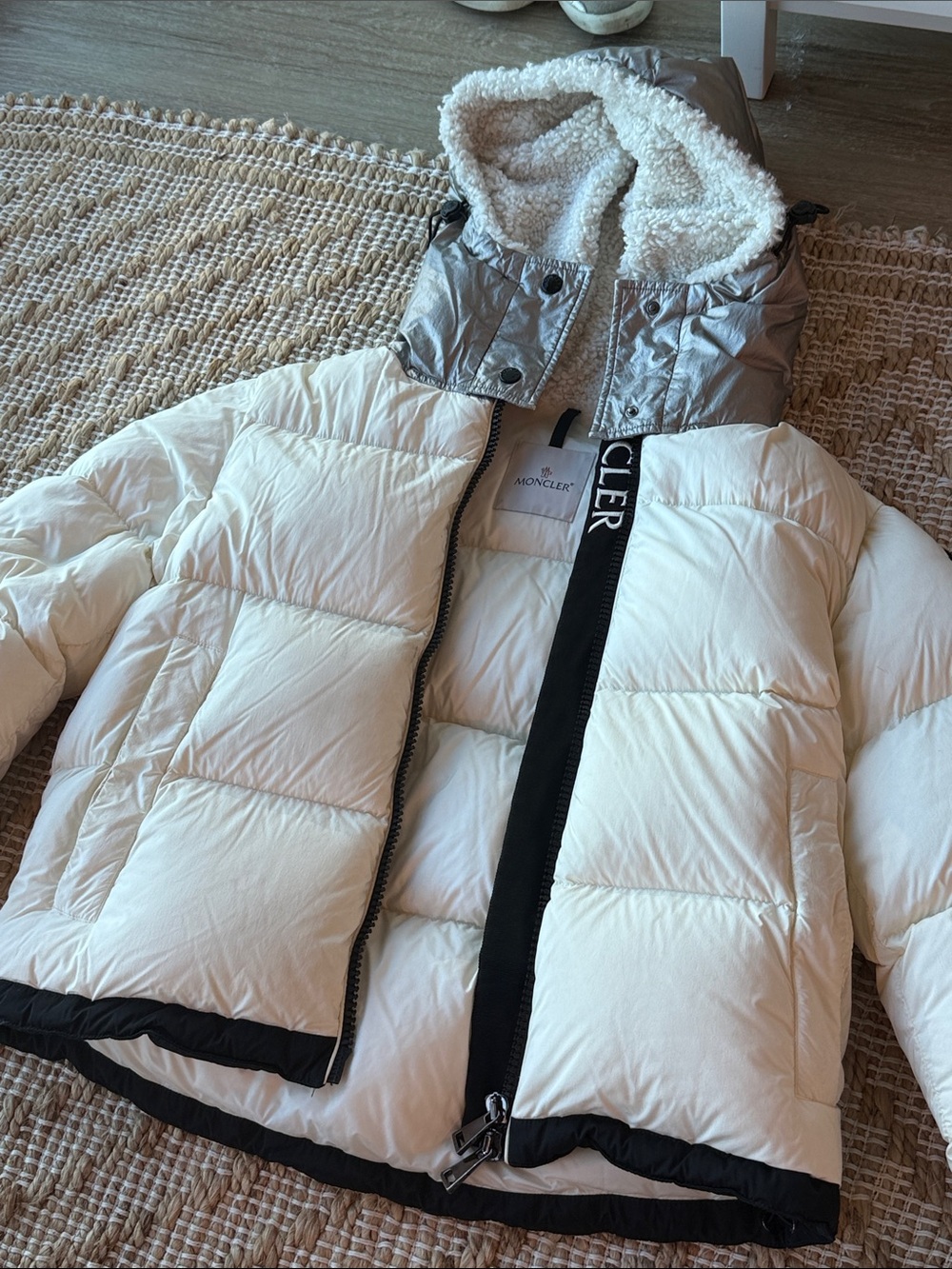 Moncler White Puffer Jacket with Silver Hood